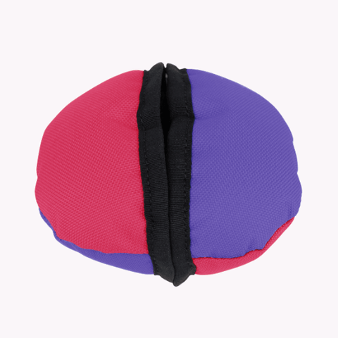 Leke til å gjemme godbiter i. Rosa og Lilla